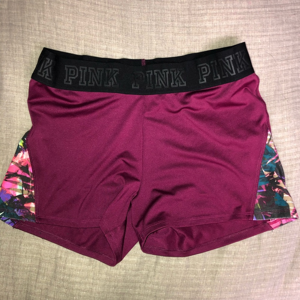 PINK ultimate shorts Sz L